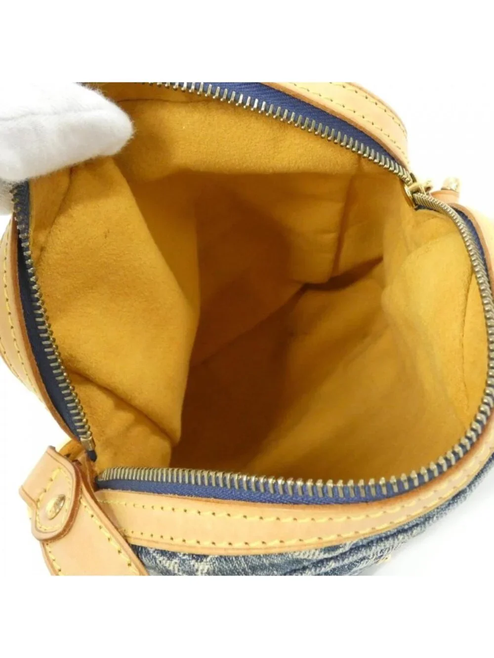 Louis Vuitton this authentic